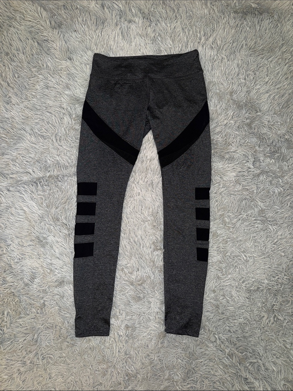 Gray & Black Athletic Leggings